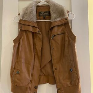 Ci Sono: Brown Pleather and Fur Stylish Vest